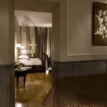 Otel Duca D'alba - Chateaux & Collection