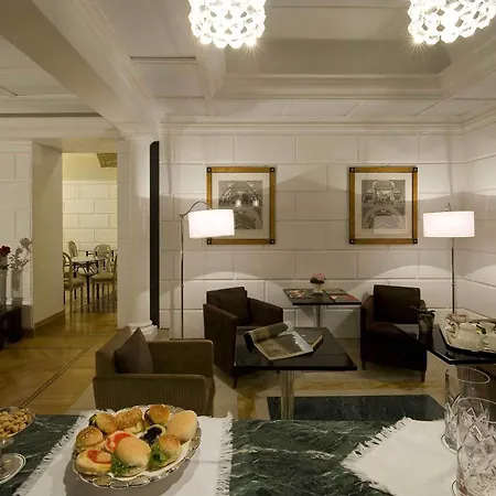 Szálloda Duca D'alba - Chateaux & Collection 4*