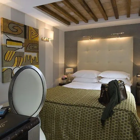 Otel Duca D'alba - Chateaux & Collection