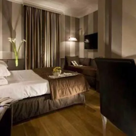 Duca D'alba - Chateaux & Collection 4* Roma
